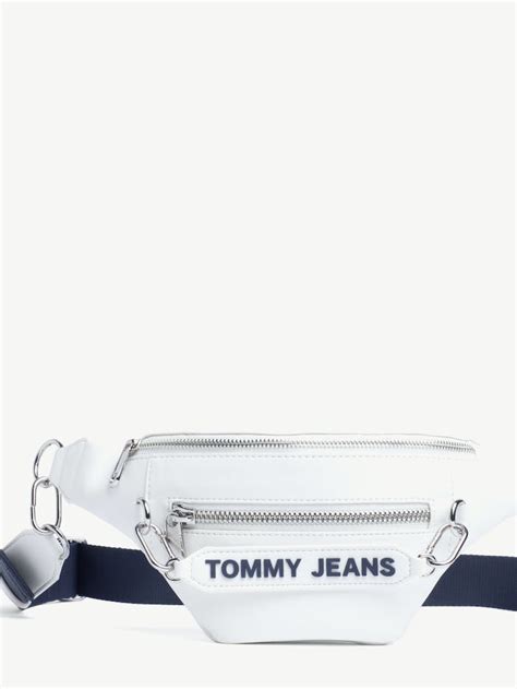 tommy jeans bumbag.